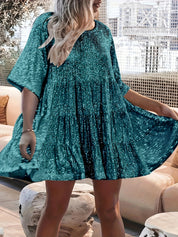 Błyszcząca sukienka mini w linii A dla kobiet z krótkim rękawem