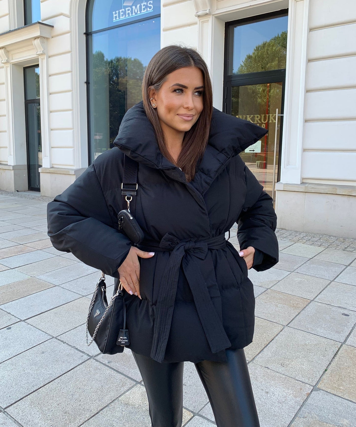 Stijlvolle Gewatteerde Puffer Winterjas met Ceintuur voor Vrouwen