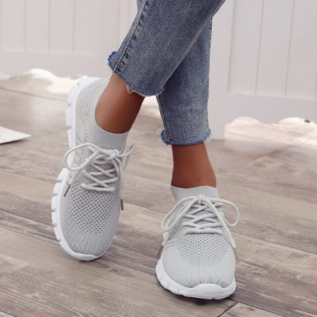 Wygodne ortopedyczne sneakersy damskie w modelu wsuwanym