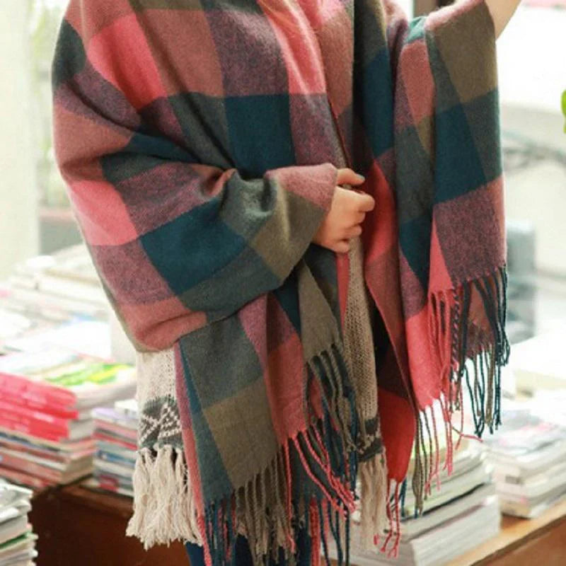 Luxe Geruite Winterse Lange Sjaal met Franje en Oversized Pasvorm