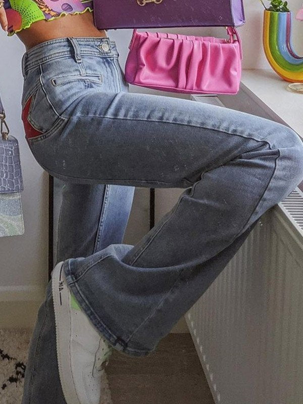 Mirjam - Flared Jeans met rode ster