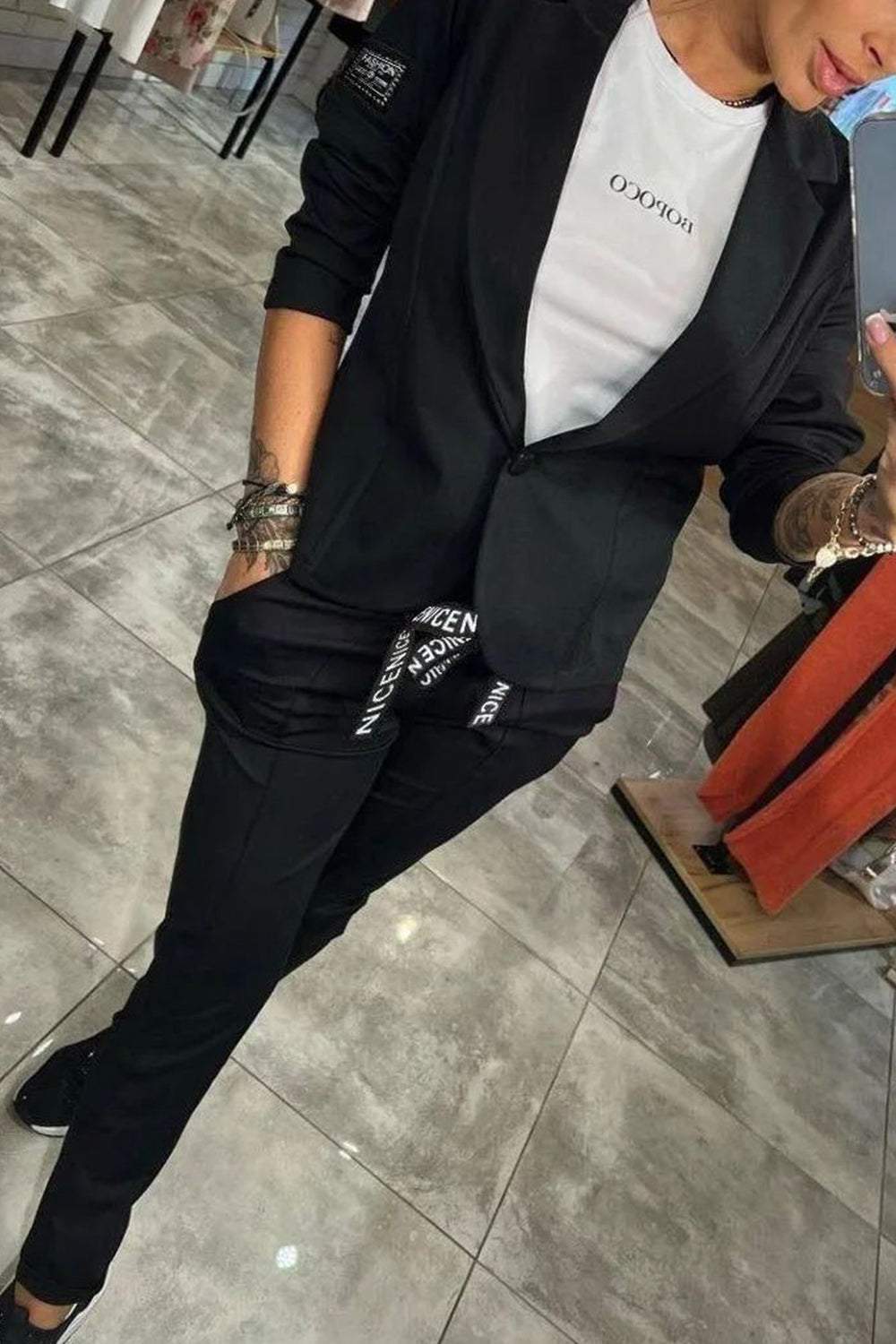 Comfortable Women's Set with Blazer and Slim Fit Pants