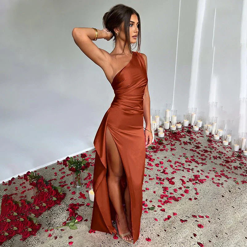 Dames Satijnen Elegante One-Shoulder Maxi met Hoge Split Galajurk