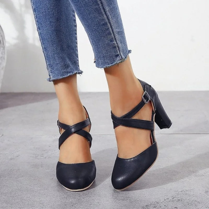 Women's Pumps with Crossed Straps and Block Heel