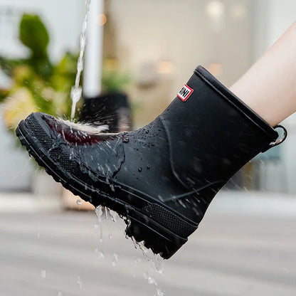Trendy Waterdichte Halfhoge Regenlaarzen Met Antislip Zool Voor Vrouwen