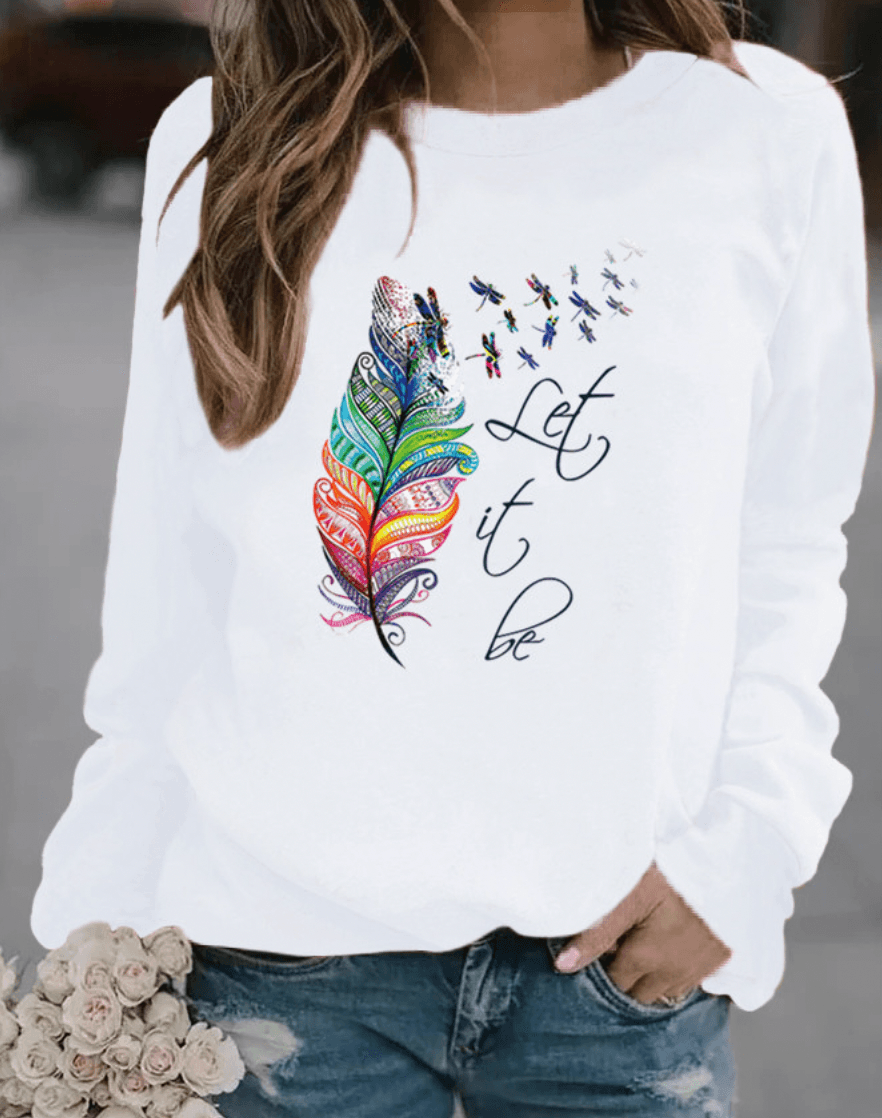 Sweatshirt Drinna hivernal pour femme avec détails plume, coupe confortable et doublure douce adaptée aux journées froides.