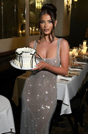 Luksusowa długa suknia wieczorowa dla kobiet z ramiączkami