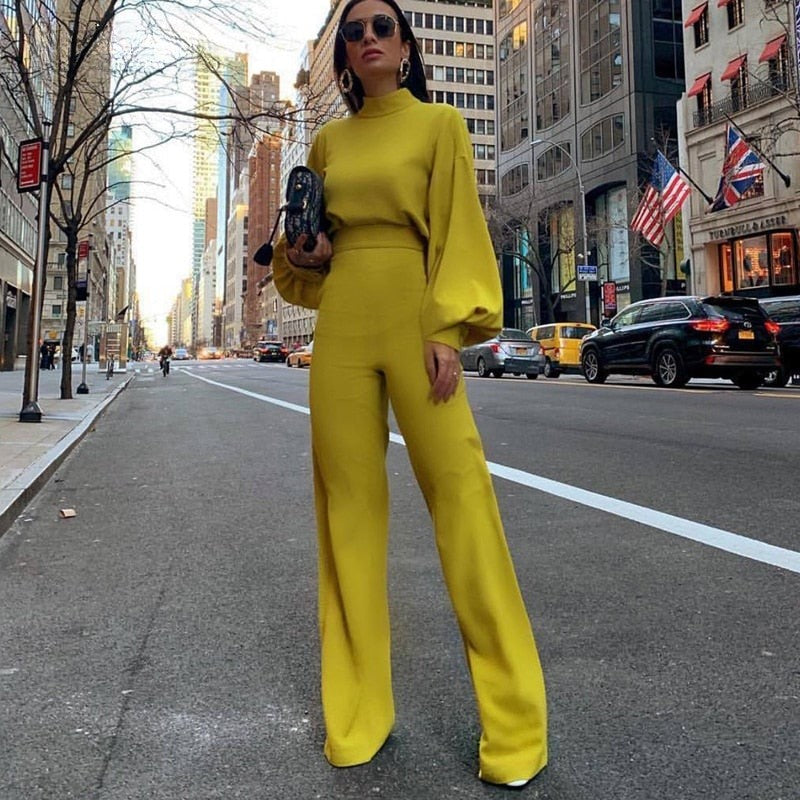Combinaison chic pour femmes avec manches bouffantes et jambes larges