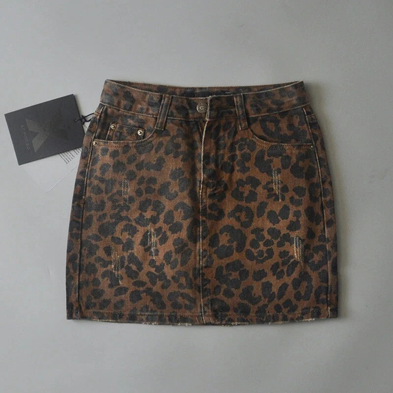 Stoere Mini Rok Met Luipaardprint En Denim Look