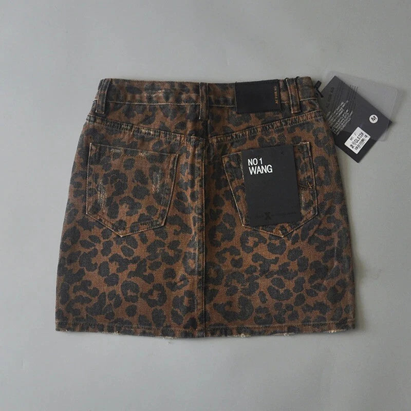 Stoere Mini Rok Met Luipaardprint En Denim Look