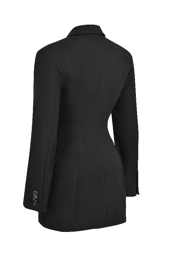 Jara - Zwarte blazer met schoudervullingen