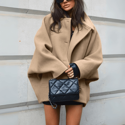 Beige Oversized Wool Winterjas Dames met Kraag en Steekzakken