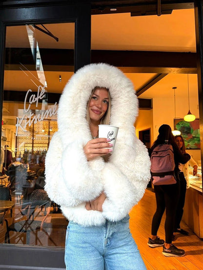 Witte Korte Fleece Winterjas Dames met Grote Capuchon