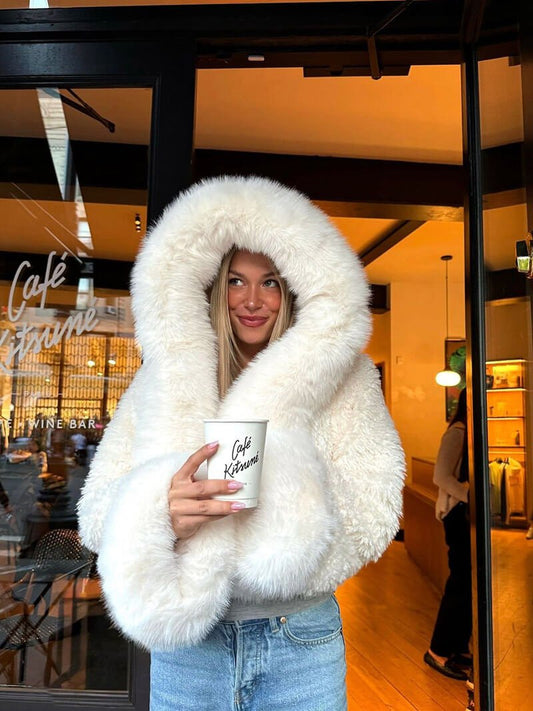Witte Korte Fleece Winterjas Dames met Grote Capuchon