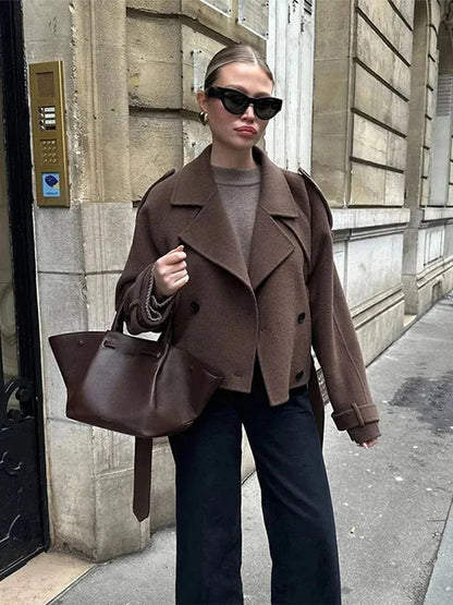 Bruine Trenchcoat Dames met Ceintuur en Knoopsluiting