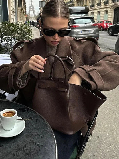 Bruine Trenchcoat Dames met Ceintuur en Knoopsluiting