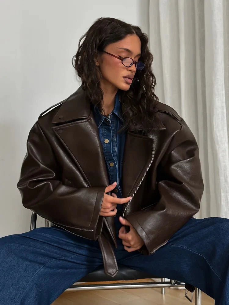 Bruin Leren Jas Dames Kort Klassiek Biker met Ritsen en Riem