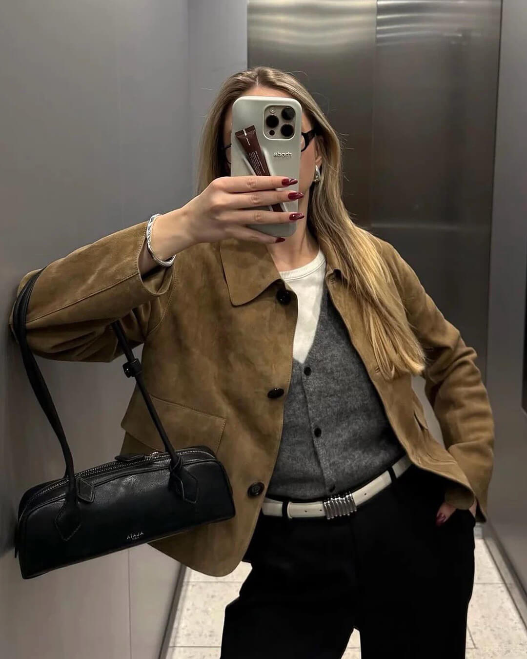 Bruin Dames Leather Look Jack Kort met Knoopsluiting en Zakken