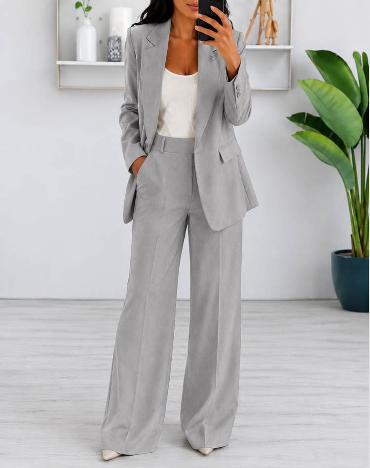 Business Pantsuit for Women with Blazer and Trousers Set