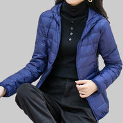 Damska lekka składana kurtka puchowa z kapturem i woreczkiem do przechowywania