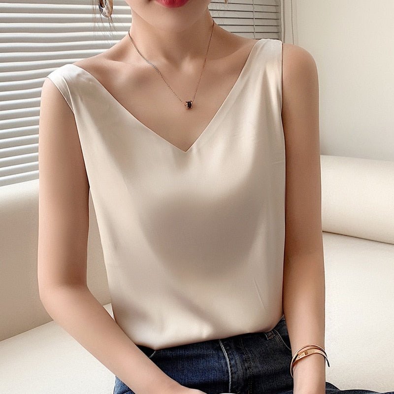 Satin Look Tank Top with V Neck and Loose Fit