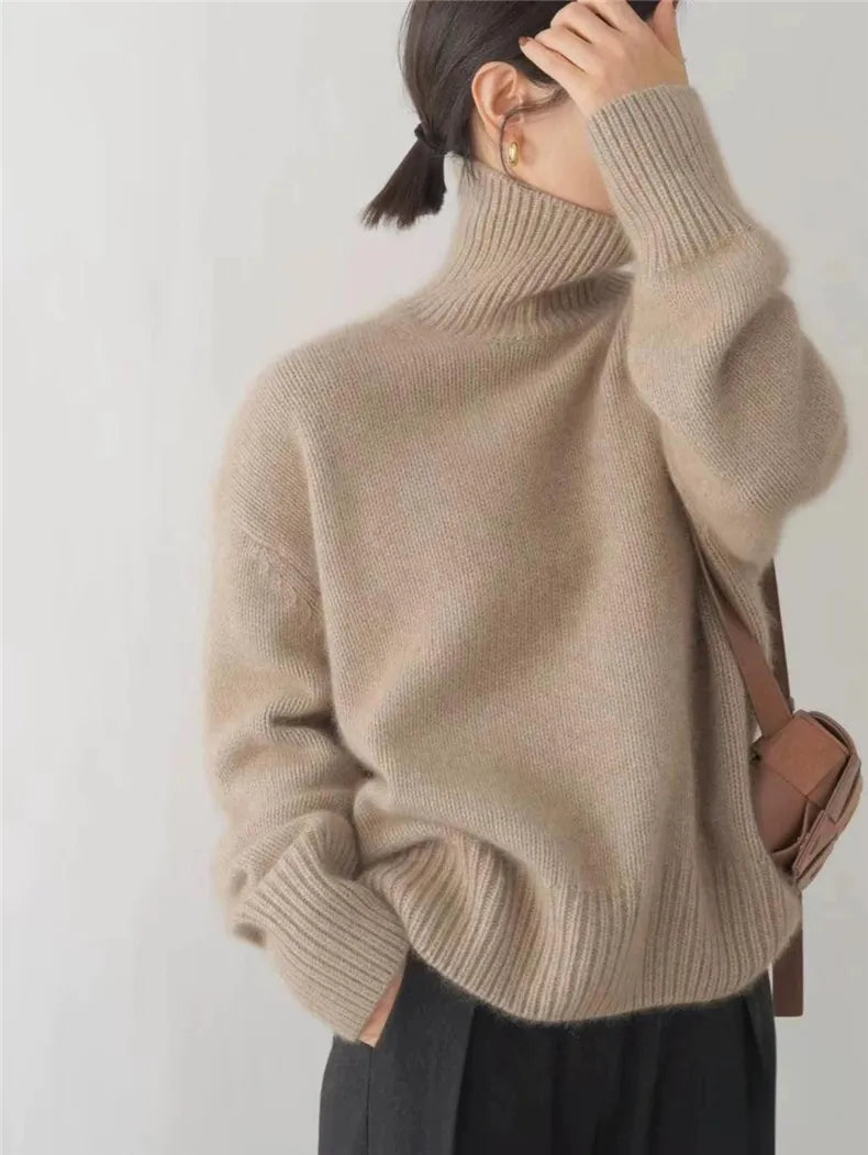 Pull col roulé oversize femme en tissu tricoté doux